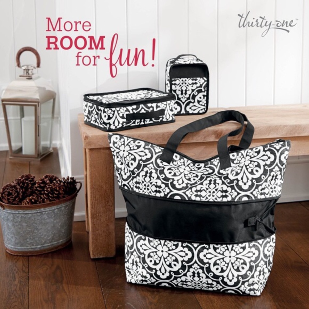ThirtyOne Expand A Tote- Medallion Medley